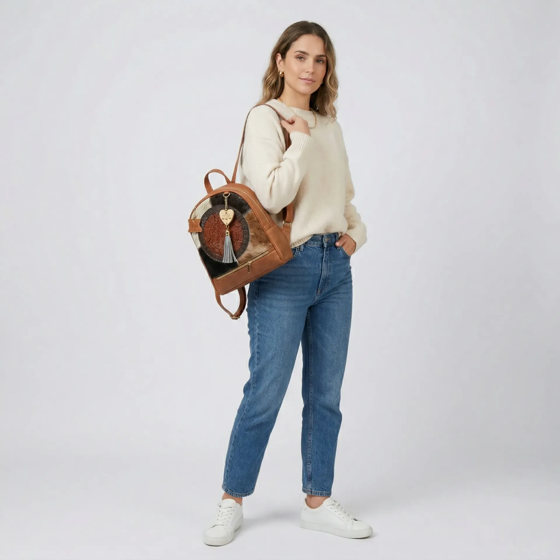 MOCHILA MEDIANA VAQUETA